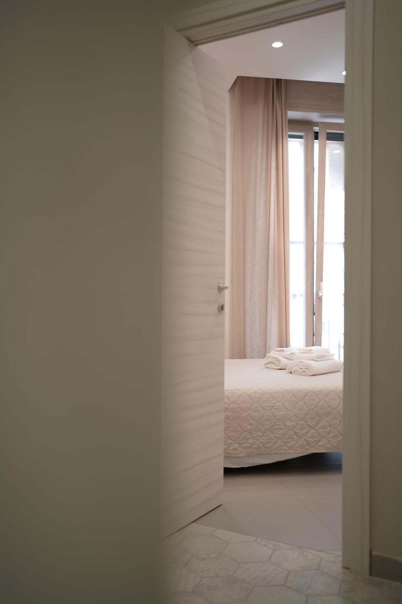 B&B Gasparrini Rooms Napoli Eksteriør billede