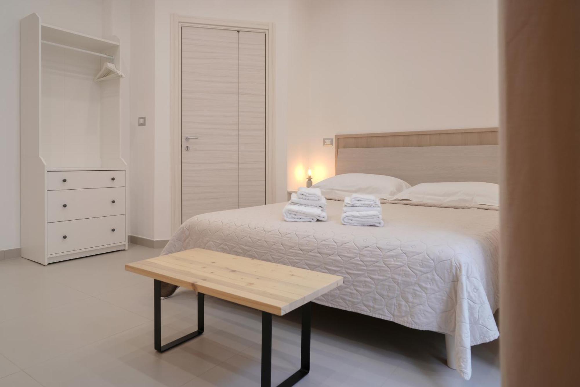 B&B Gasparrini Rooms Napoli Eksteriør billede